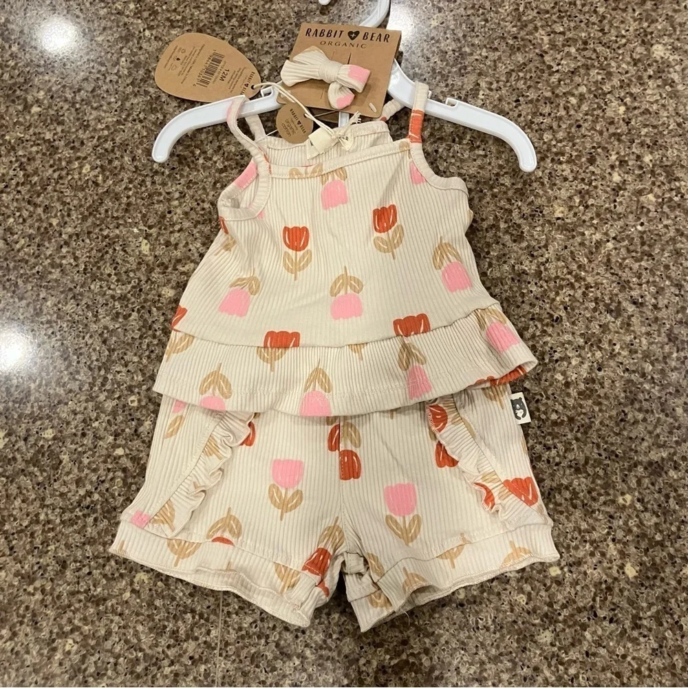 NWT Girl’s Ribbed Organic Cotton 3 Piece Tulip Set, Tank, Ruffle Shorts, Bow 12M